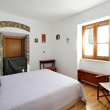 Dezo Istria Apartment *